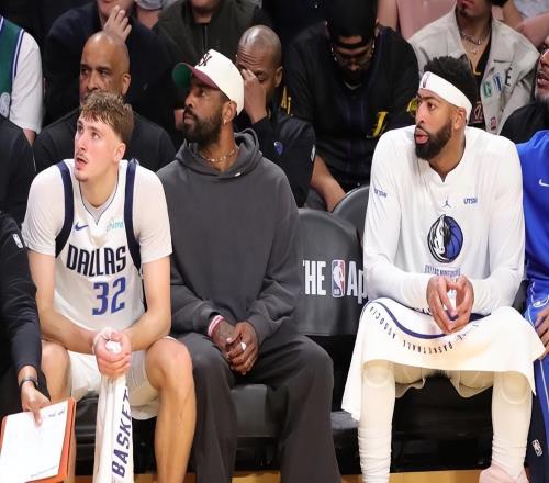 盤活了！連續(xù)兩筆交易，這隊擁有2全明星+2潛力股，有望再度崛起