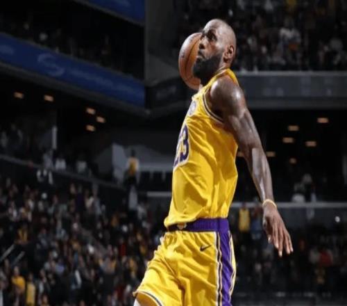 狂勝31分，爆冷30分慘??！NBA最神奇的隊伍，總冠軍又有懸念了