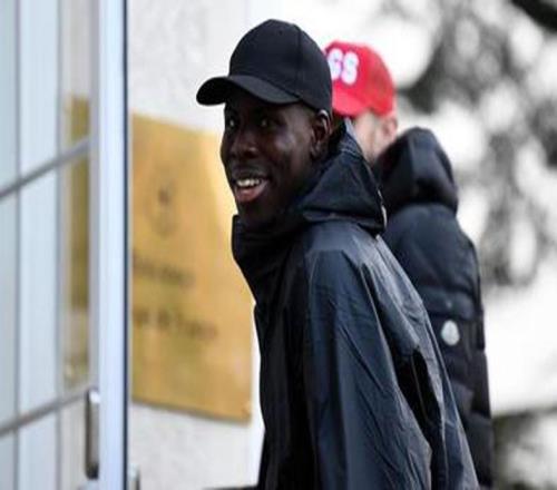 泰山真薅來(lái)切爾西名宿不爭(zhēng)冠實(shí)力不允許！球迷：趵突泉噴石油了