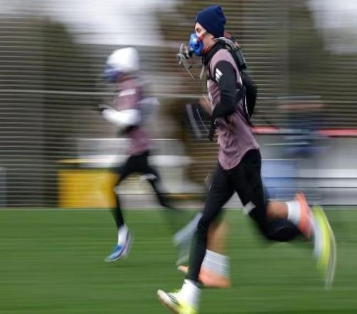 阿斯：平圖斯的阻氧面罩整套3萬歐，幫助規(guī)劃球員體能、強度