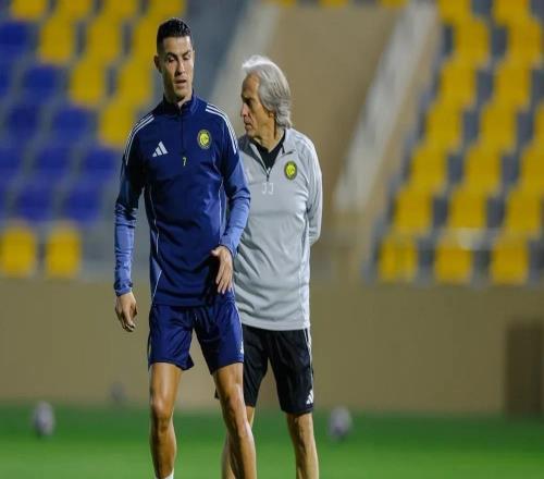 足壇一夜動態(tài)：C羅41歲生日回歸訓(xùn)練！曼城阿森納爭冠國米進四強