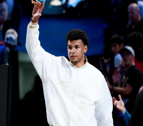 2換1！4換1！衛(wèi)冕冠軍官宣兩筆交易，SGA傷情更新