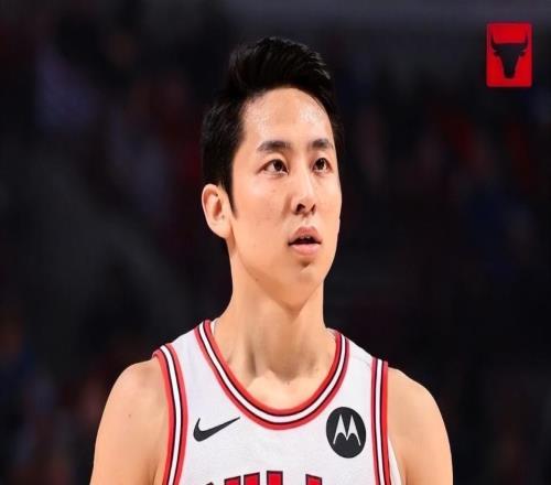 2米16楊瀚森場均1.7板，1米7河村勇輝場均4.7板！背后原因太真實