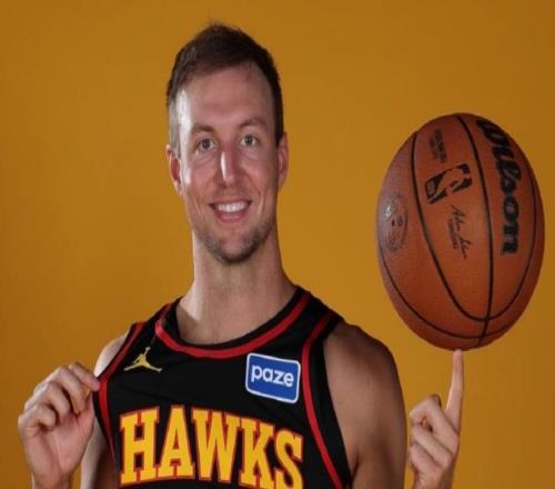 湖人唯一交易完成！徹底放棄防守，提升三分攻勢！