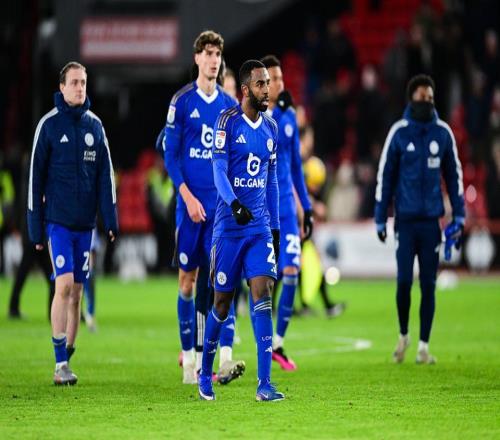 唏噓前英超冠軍被罰扣6分！或2年連降兩級近4輪0勝+逼近降級區(qū)