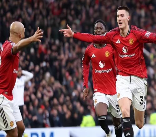 英超第25輪明天2月7日賽程：曼聯(lián)PK熱刺，阿森納PK桑德蘭