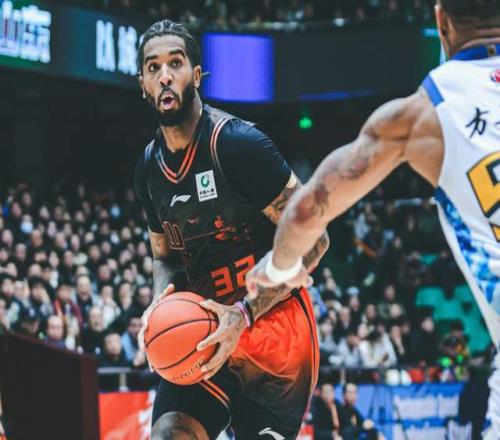 央視直播！山東VS浙江全力出擊，超級(jí)外援挑大梁，邱彪底氣十足