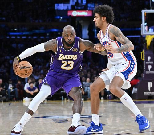 就在今天！詹姆斯打破塵封22年NBA紀錄，登頂歷史第一