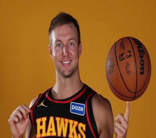 Shams：湖人將文森特和一個次輪送至老鷹，換來盧克肯納德