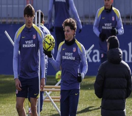 世體：小蜘蛛今日正常參與馬競(jìng)合練，4名球員缺席訓(xùn)練