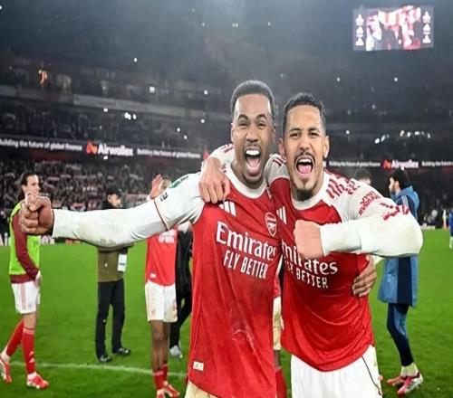 英名主持：阿森納擁有史上最強陣容，可以豪取四冠王