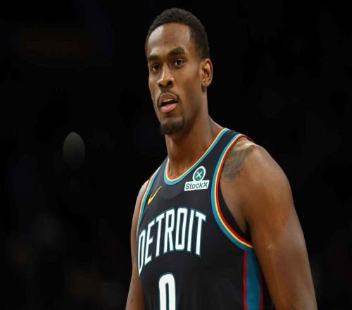 壞消息，活塞隊(duì)中鋒杰倫杜倫因膝傷提前離場