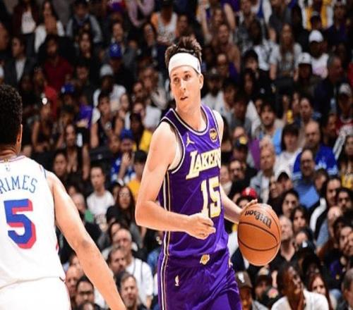 東契奇受傷！湖人大逆轉，詹姆斯8失誤破NBA紀錄，里夫斯35分救主