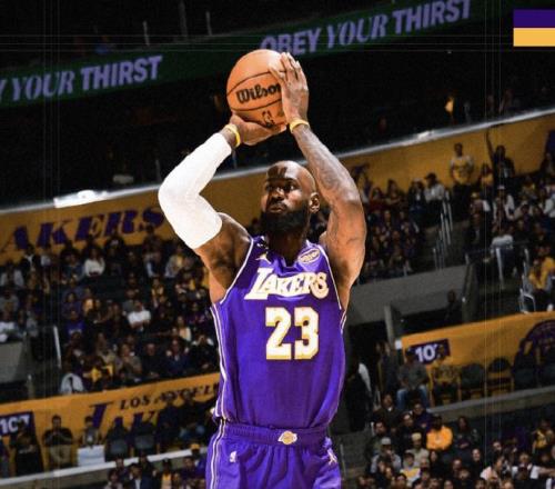 聯(lián)盟第一！湖人關鍵時刻15勝2負詹姆斯8失誤末節(jié)卻轟10分逆轉