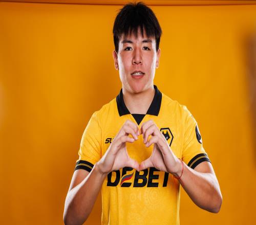 官方公告顯示徐彬加盟的是巴恩斯利U21，并將同時效力狼隊U21