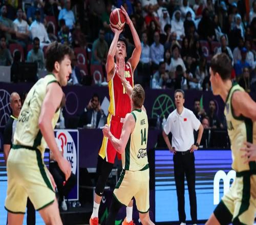 男籃集訓(xùn)曾問過亞洲杯大腿球迷：把郭士強帶到了不屬于他的高度