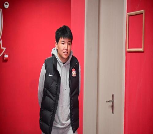 官宣！當(dāng)紅國腳徐彬，從狼隊租借英甲，可參加英甲+U21英超聯(lián)賽