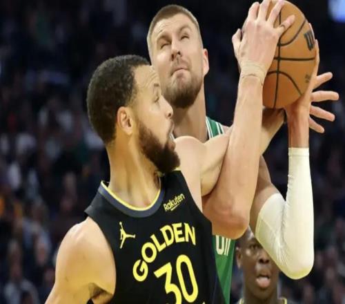 庫里：很期待看到健康的波爾津吉斯，他是我們一直尋找的類型