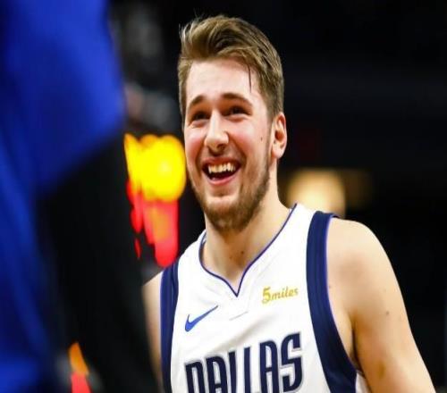 A史密斯：現(xiàn)在看來，達拉斯送走東契奇是NBA歷史最糟糕的交易