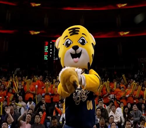 PK上海隊(duì)！廣東隊(duì)4大主力球員缺陣，12人參賽名單出爐