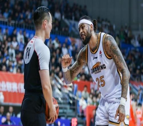 CBA官宣：遼籃外援莫蘭德當(dāng)選月最佳防守球員籃板聯(lián)賽并列第一