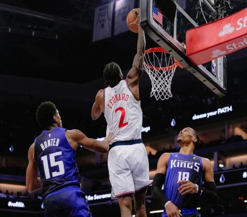 狂送11連?。≌嬖摻馍⒘耍瑐惣{德轟31+9+7，但你也該離開快船了