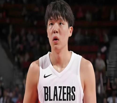 楊瀚森復(fù)出2+1！開(kāi)拓者逆轉(zhuǎn)灰熊終結(jié)6連敗夏普傷退格蘭特23分