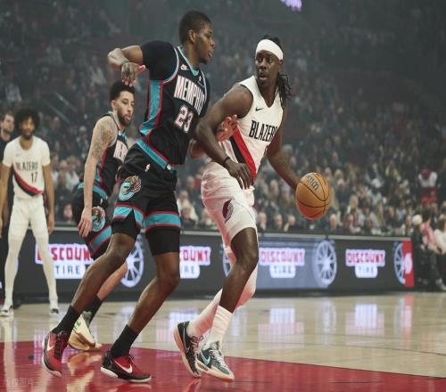 楊瀚森2分2失誤！開拓者20分大勝灰熊，止6連?。『嗟律仔泱@艷