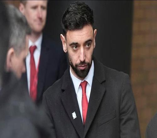 悼念，卡里克、B費(fèi)和球迷一起參加慕尼黑空難68周年紀(jì)念儀式