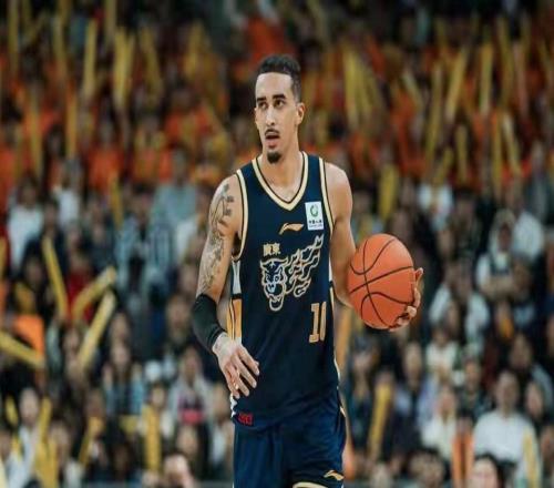 CBA廣東遭逆轉(zhuǎn)104113憾負(fù)上?？蚩诚?7分14板5助