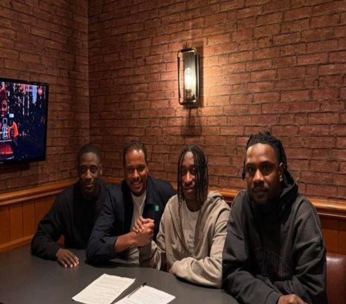 揚(yáng)迪奧曼德簽約著名經(jīng)紀(jì)公司，他是曼聯(lián)等豪門的引援目標(biāo)