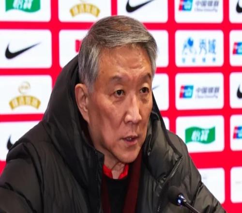 首場(chǎng)就贏56分！高調(diào)喊出“世界前4”，中國(guó)女籃主帥真猛