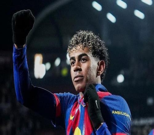 萊萬建功比肩梅羅，亞馬爾世界波創(chuàng)生涯紀錄，巴薩30主場11連勝