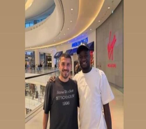 中超再聚首，斯坦丘曬與原武漢三鎮(zhèn)隊友戴維森、阿齊茲合照