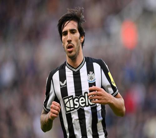 羅馬諾：尤文視托納利為夢想目標，曼聯(lián)和阿森納也對他有意