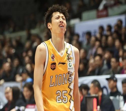 拿600萬，2戰(zhàn)13中3！“CBA庫里”今夏與廣廈和平分手已成定局