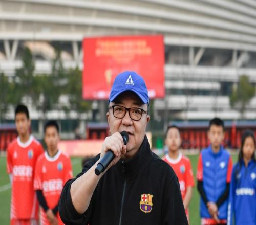 董路官宣！16歲國足天才，鄺兆鐳結(jié)束留洋，除夕加盟中超球隊