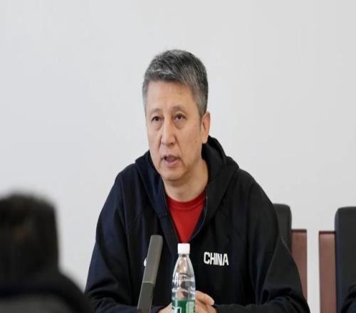 從負(fù)開始、知恥后勇，中國(guó)男籃召開備戰(zhàn)世預(yù)賽第二窗口期集訓(xùn)入隊(duì)會(huì)