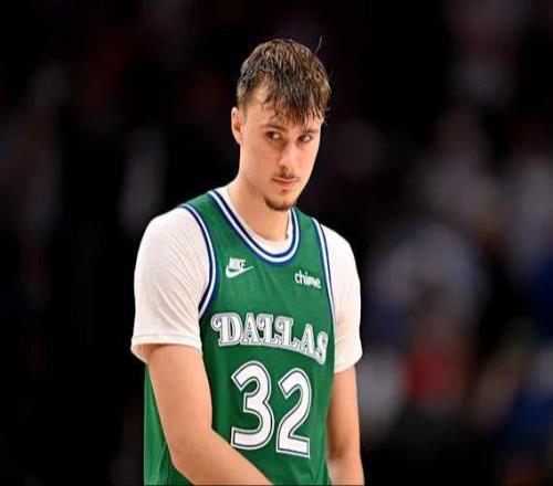 獨(dú)行俠官宣弗拉格缺席新秀賽！對陣太陽扭傷左腳明日無緣戰(zhàn)湖人