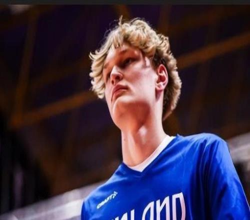 米卡穆里寧：人稱“瘦耶穌”模板AK47的“下一個馬爾卡寧”