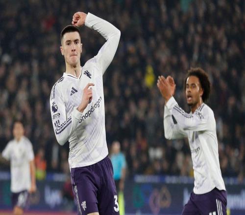 曼晚：弗萊徹給了謝什科很大幫助，他本人不愛刷社媒喜歡閱讀