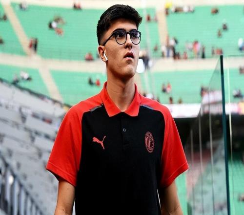 20歲小將拿到續(xù)約邀請：AC米蘭賽季的最大發(fā)現(xiàn)，他讓人們忘了特奧