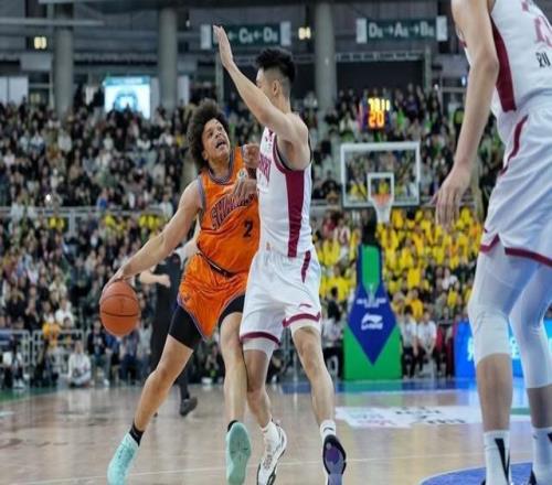 兩連冠榮耀達成！上海大鯊魚男籃CBA俱樂部杯衛(wèi)冕成功