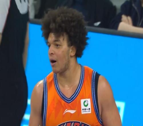 逼廣東隊(duì)留下薩林杰！上海雙塔打爆山西男籃，朱芳雨還要簽人