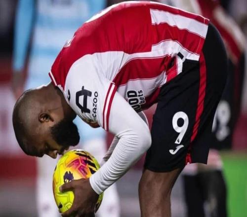 卡里克談獲得1月英超最佳主帥獎項伊戈爾蒂亞戈：因為曼聯(lián)，我喜歡上足球并且成為一名球員