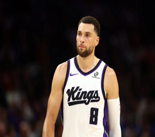 拉文報銷！一年前的3隊14人交易，國王虧麻