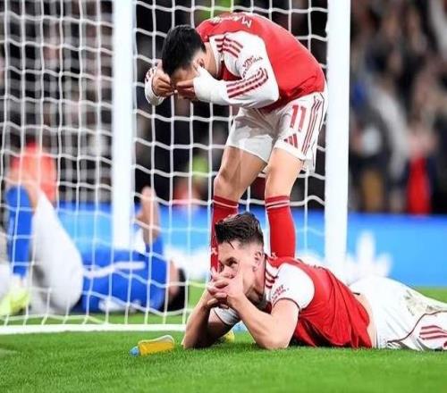 理查森：曼城“超車”的機(jī)會(huì)來(lái)了，阿森納缺少拜仁的穩(wěn)定性