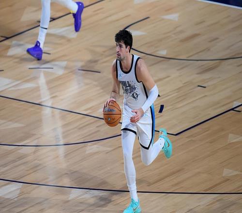 開拓者鋒線球星：這次全明星的賽制相當不錯，激發(fā)了大家的斗志