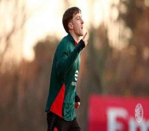 意天空丨恢復(fù)合練，科莫可上