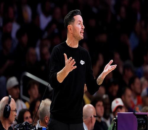 JJ雷迪克：考慮到核心球員的傷病，我對(duì)于湖人的戰(zhàn)績(jī)非常滿意